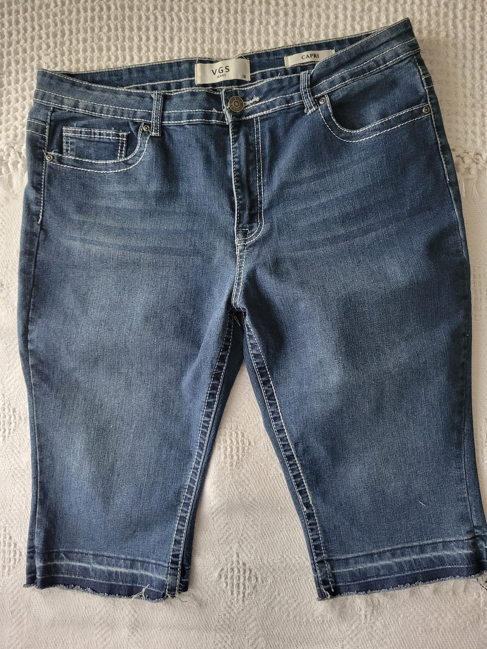 Capri Women's Dark Blue Cropped Denim Shorts